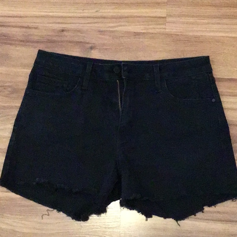 Woman’s shorts